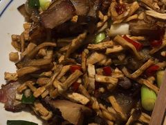-小洞天柴火土菜馆