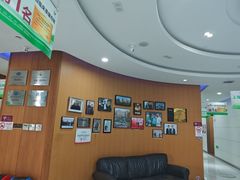 -雅悦齿科(顾村公园店)