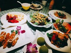 -忘忧草融合私房菜(红鼎国际店)