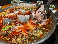 -小饕荟雅安贡椒鱼鲜馆(广福桥店)