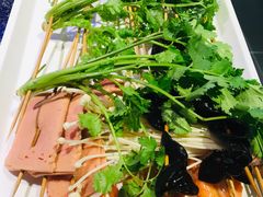 -佰人王串串香火锅(洋珠巷店)