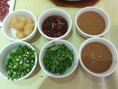 -常赢三兄弟·清真涮肉·清真炒菜(朝阳新城店)