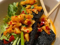 -黑色经典臭豆腐·湖南特产(步行街店)