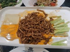 -穆隆斋清真大饭店(串窑街店)