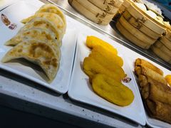 -八一路好吃街(雨田商务大厦店)