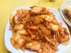 辣白菜炒五花肉-屋里家延边朝鲜族冷面(南园店)