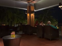 -日落吧·海景咖啡厅·餐酒吧·鸡尾酒·下午茶·乐队表演·浪漫夕阳·三亚文华东方酒店