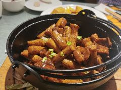 -闫府私房菜·百年鲁菜(欧亚店)