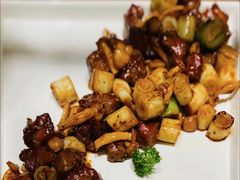 山菌葱爆雪花牛肉-尚一汤·粤菜海鲜(环球港店)