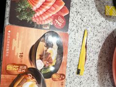餐具摆设-争鲜回转寿司(中街大悦城店)