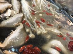 -憨铁匠老火锅(龙岗万科里店)