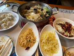 -东方饺子王(工农大路店)