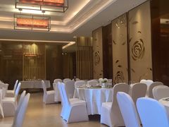 -沁香庭中餐厅·川粤菜(重庆高新假日酒店)