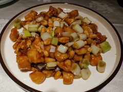 宫爆鸡丁-雲蜀龙阁·金牌水煮鱼(方庄店)