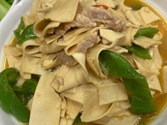 千张炒肉片-国生茶庄·地道农家菜团建活动