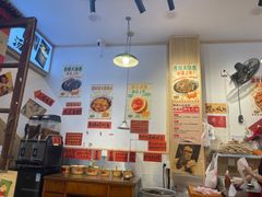 -柳州肥姨妈大骨螺蛳粉(老闵行店)