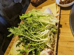 -锅老头海鲜铁锅炖