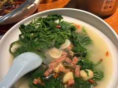 -鱼亨小鲜酸菜鱼(大信店)