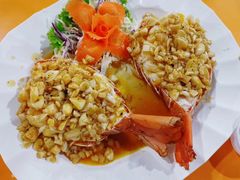 -班赞海鲜市场胖阿姨加工点