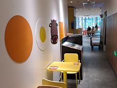 用餐区-麦当劳(津南吾悦广场店)