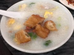 荔枝湾艇仔粥-省城濑粉(龙津店)