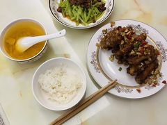 -爱贝尔高端月嫂(母婴护理)
