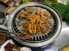 -极简·炭火烤肉主题餐厅·龙虾烧烤·烤羊排(宝龙店)