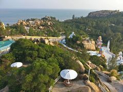 -那琴半岛地质海洋公园