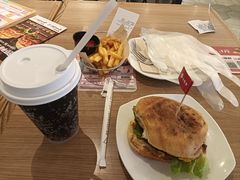 -必胜客(龙湾万达店)