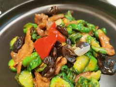 小脆瓜炒雪花猪肉-闽和南(深圳万象城店)