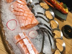 -花和海鲜自助(梅江店)