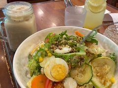 -玛格萝妮比萨屋(陆家浜路店)