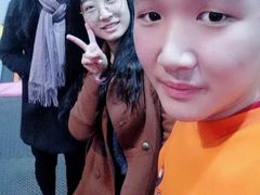 -嘿哟动霸CHUA·新潮玩运动娱乐中心·蹦床滑冰团建乐园