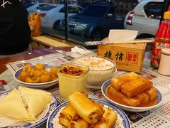 -捷信牛奶甜品世家(学府店)