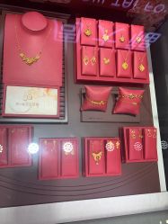 -周大福CHOW TAI FOOK(南翔老街店)