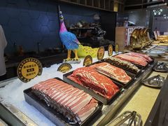 -锤头鲨毛肚海鲜烤肉自助餐厅(国购广场店)