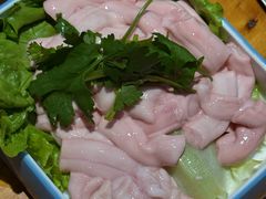 -苗阿哥酸汤牛肉火锅(体育场店)
