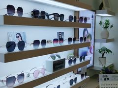 -无界眼镜MaxLess(南翔印象城店)