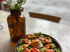 虾仁牛油果沙拉-RAC BAR(安福路店)