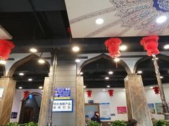 -楼外楼大刀肉传统火锅(西安大路店)