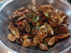 -昱龙大盆牛蛙馆(三兴街总店)