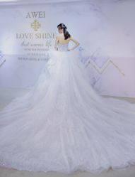-LOVE SHINE婚纱·红鼎庄龙凤褂·妈妈装定制