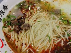 -牛一嘴·兰州牛肉面·大盘鸡(财富中心店)