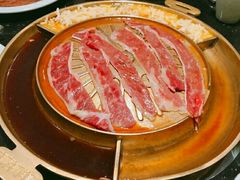 -猪啊牛呀羊啊铜盘烤肉(正大广场店)