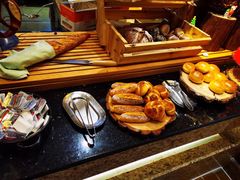 -怡咖啡海鲜自助餐厅(浦东香格里拉店)