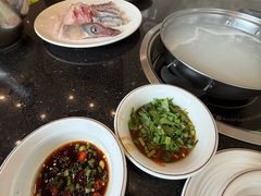 -正能量脆肉鲩火锅