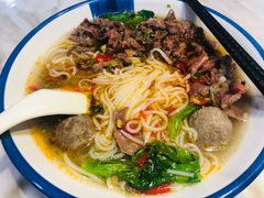 -抖牛白塔牛肉粿条汤(水围店)