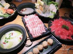 -呷哺呷哺(凯旋广场店)