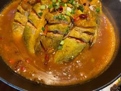 酱香黄骨鱼装-美味故事特色餐厅(汉阳郭茨口店)