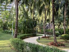 -三亚湾海居铂尔曼度假酒店